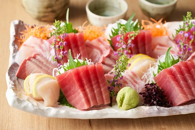 お料理や店内の様子をギャラリーで紹介